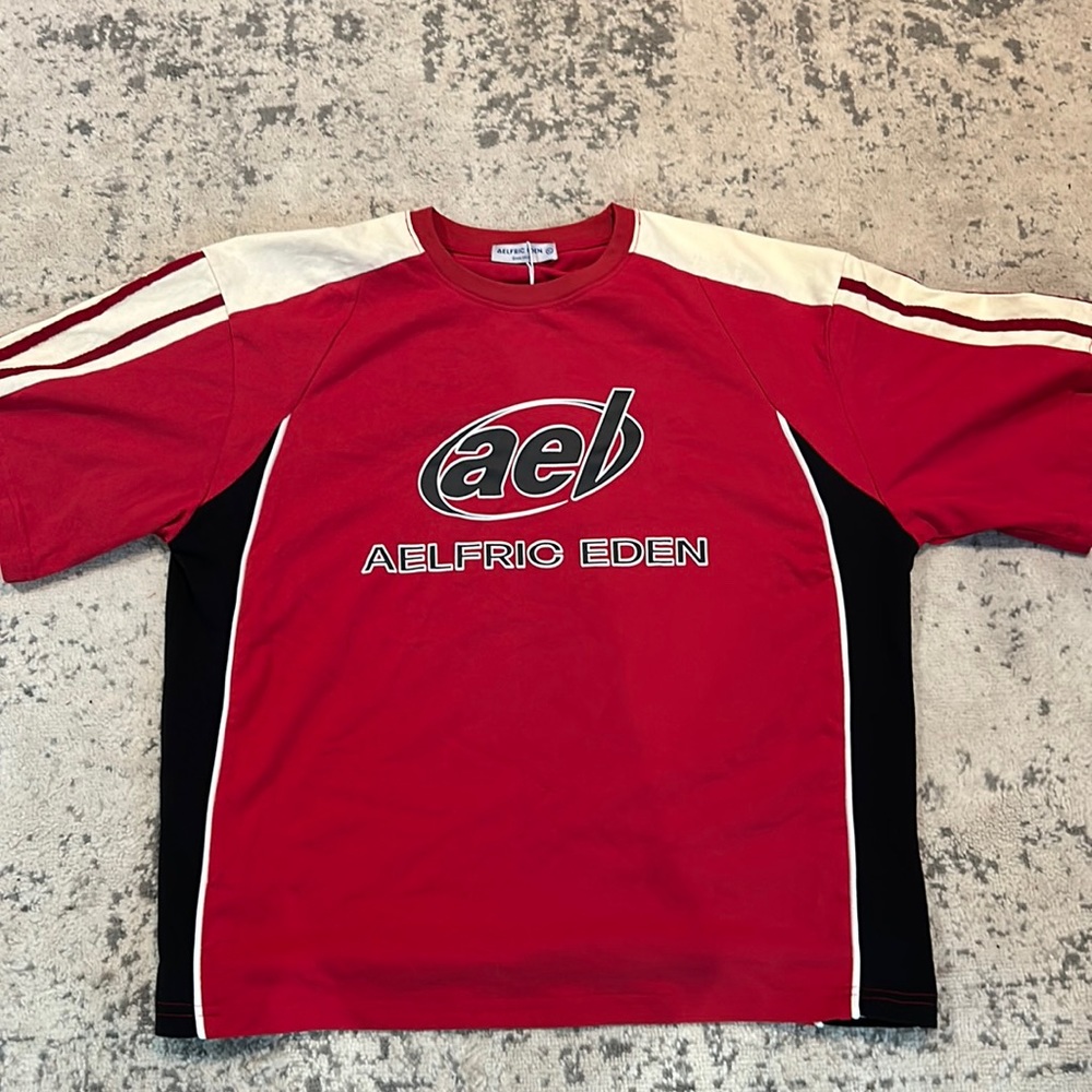 XL red Aelfric Eden Shirt